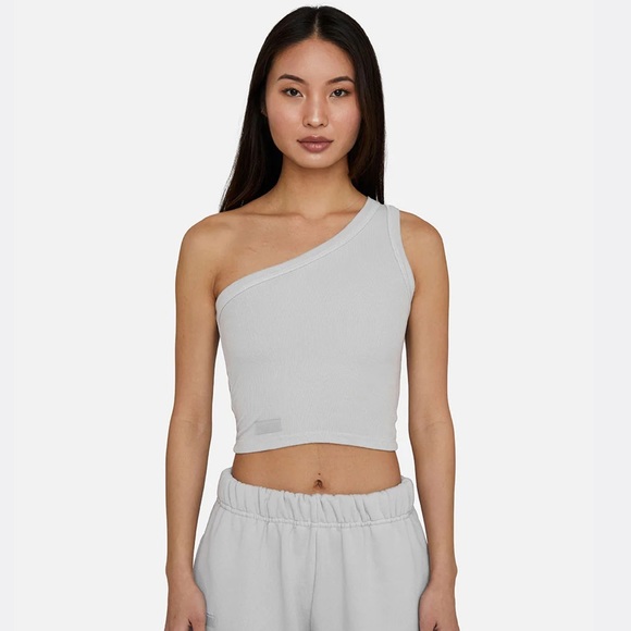 Said active croft tank Blvdcolor same pictures are same color different style - Picture 1 of 2